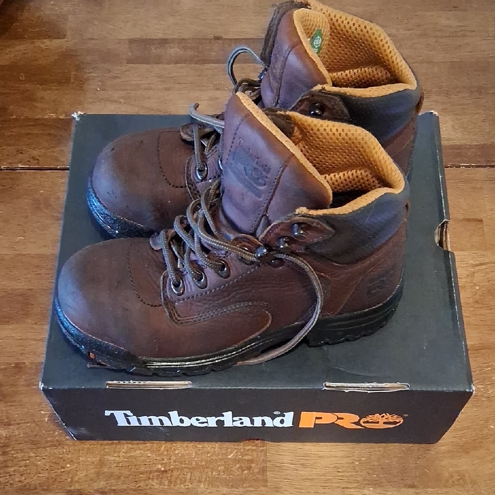 Timberland PRO Women's Alloy Toe Leather Boots